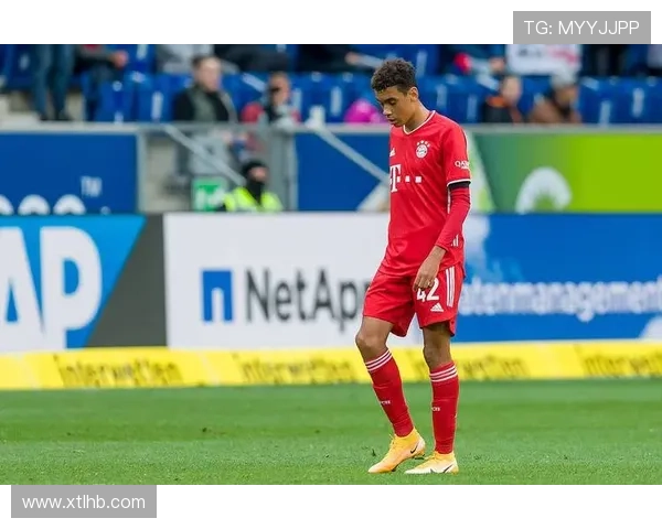 穆西亚拉欧冠对巴黎关键战个人能力解析