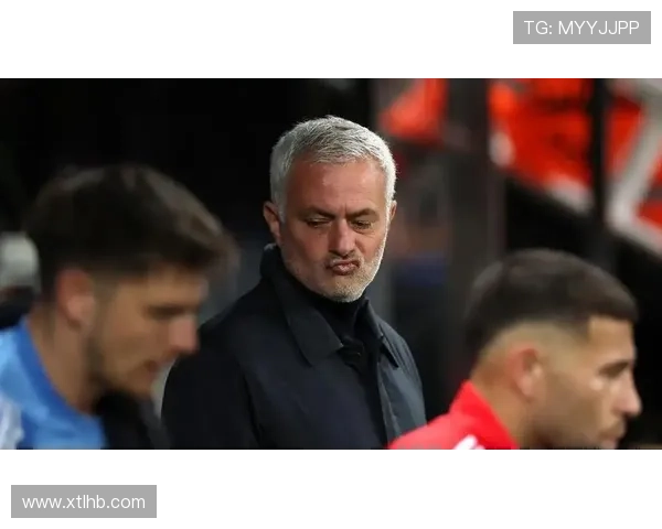 罗马主帅穆里尼奥战术选择引发争议,球队近期表现稳定性面临考验 罗马主帅穆里尼奥战术选择引发争议,球队近期表现稳定性面临考验